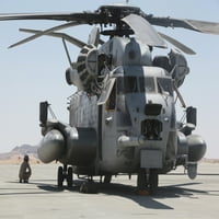 Хеликоптер Ч-Морски Пастув паркиран Во Борбениот Центар На Воздушниот Корпус На Маринскиот Корпус, Твентинин Палмс, Печатење